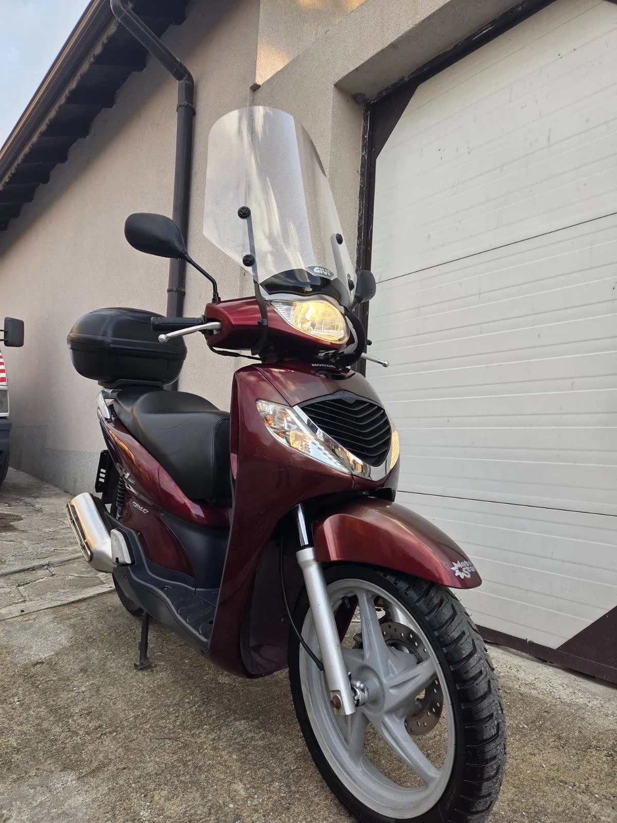 Honda Sh 150i, снимка 10 - Мотоциклети и мототехника - 53748157