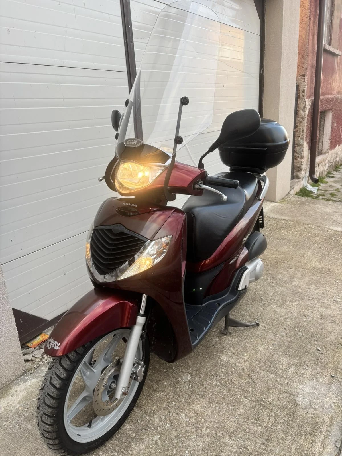 Honda Sh 150i, снимка 5 - Мотоциклети и мототехника - 53748157