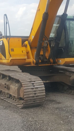 Багер JCB JS330LC, снимка 2