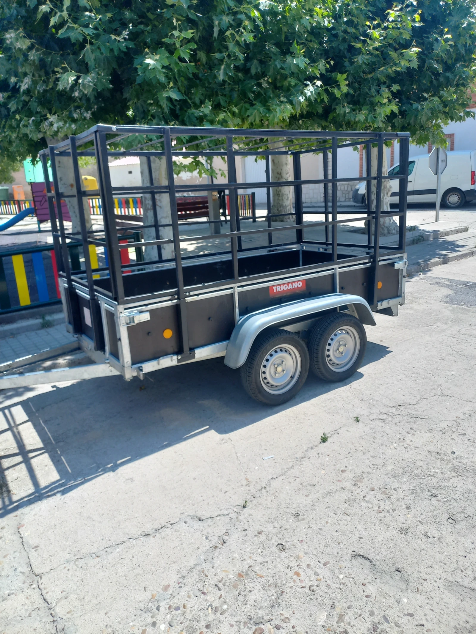   Karo TRIGANO | Mobile.bg   6