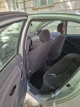 Toyota Yaris, снимка 3