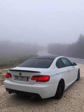 BMW 330, снимка 8