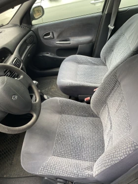 Renault Megane, снимка 9