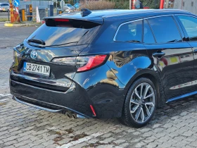     Toyota Corolla TS, 