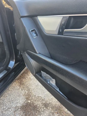 Mercedes-Benz C 180 - 4998 € / 9775.24 лв. - 24308956 12