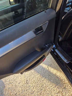 Mercedes-Benz C 180 - 4998 € / 9775.24 лв. - 24308956 11