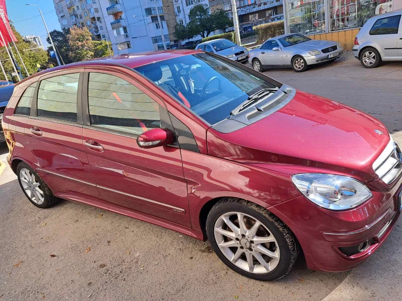 Mercedes-Benz B 200 CDI, снимка 3 - Автомобили и джипове - 47773516