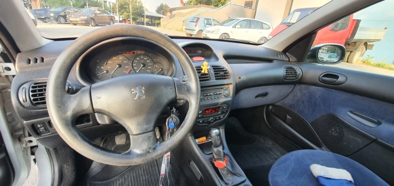 Peugeot 206, снимка 10 - Автомобили и джипове - 48523073