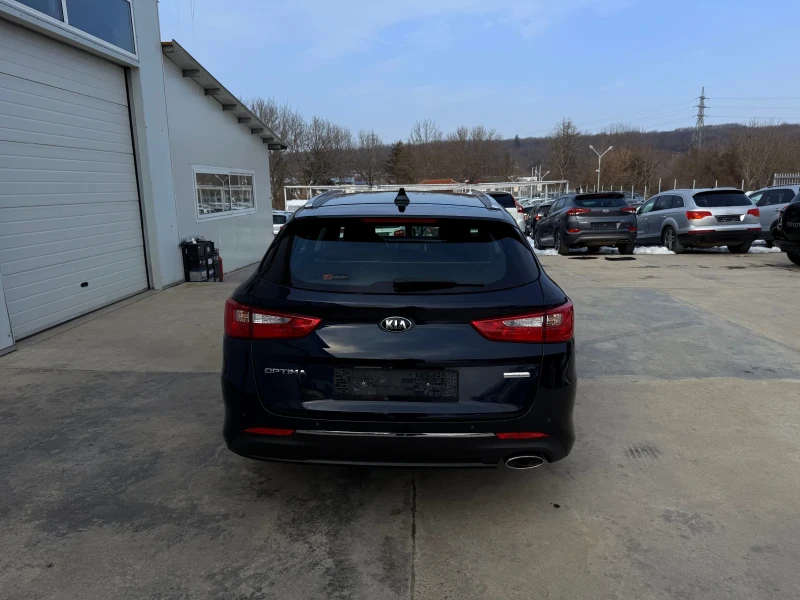 Kia Optima 1.7crdi 141k.c* Navi* NOVA* UNIKAT* , снимка 5 - Автомобили и джипове - 49262216