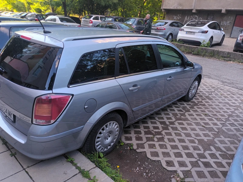 Opel Astra H СТЕЙШЪН ВАГОН, снимка 6 - Автомобили и джипове - 52627909
