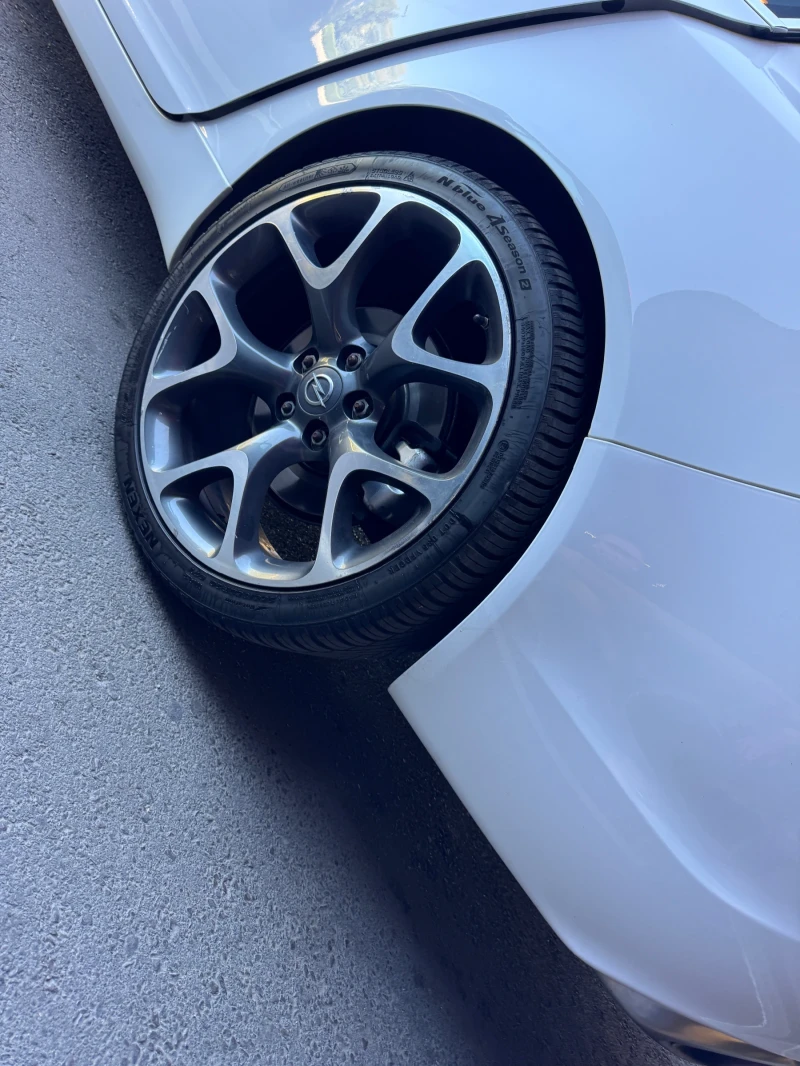Opel Insignia Opc, снимка 13 - Автомобили и джипове - 51112369