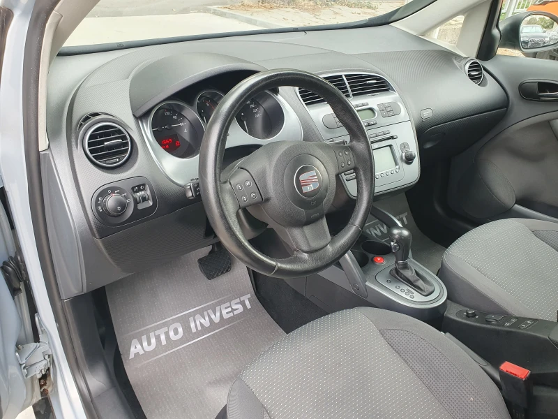 Seat Altea 2.0/140ks/AVTOMAT, снимка 10 - Автомобили и джипове - 51050245
