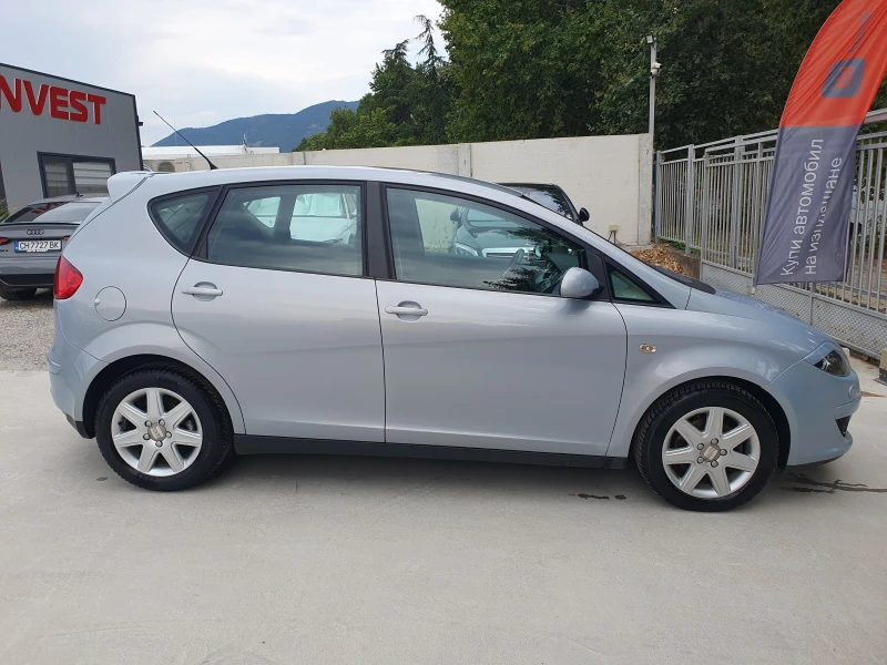 Seat Altea 2.0/140ks/AVTOMAT, снимка 8 - Автомобили и джипове - 51050245