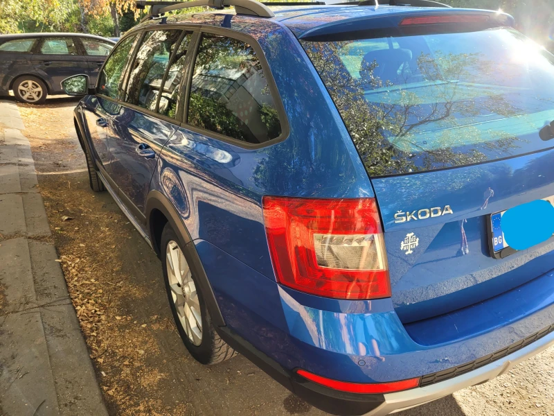 Skoda Octavia Scout 4x4, снимка 4 - Автомобили и джипове - 51832007