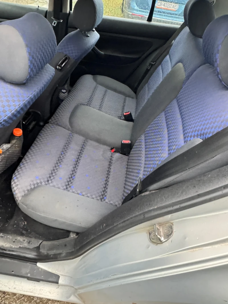 VW Golf 1, 9 TDI , снимка 10 - Автомобили и джипове - 51978075