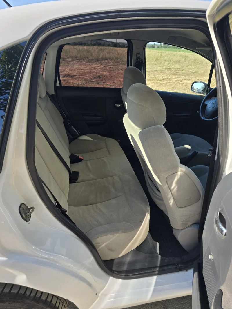 Citroen C3 1.4HDI , снимка 7 - Автомобили и джипове - 52375832