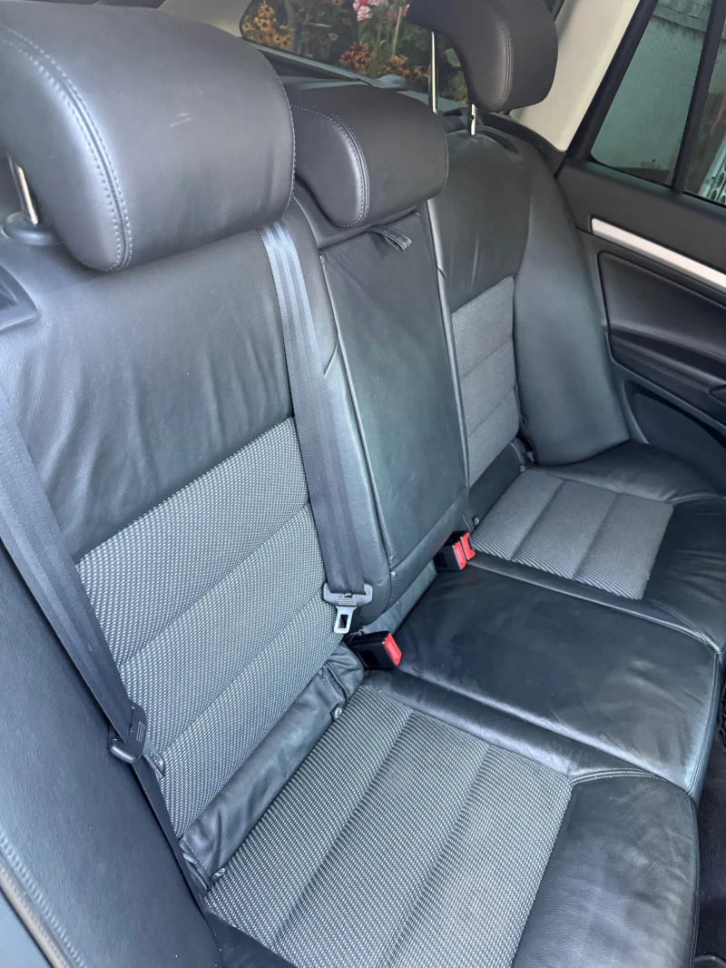 Skoda Octavia 1.6 TDI 105, снимка 14 - Автомобили и джипове - 52523286