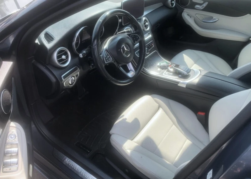 Mercedes-Benz C 300 АВТОКРЕДИТ, снимка 9 - Автомобили и джипове - 52749678