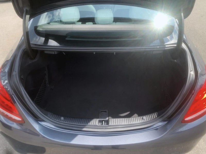 Mercedes-Benz C 300 АВТОКРЕДИТ, снимка 15 - Автомобили и джипове - 52749678