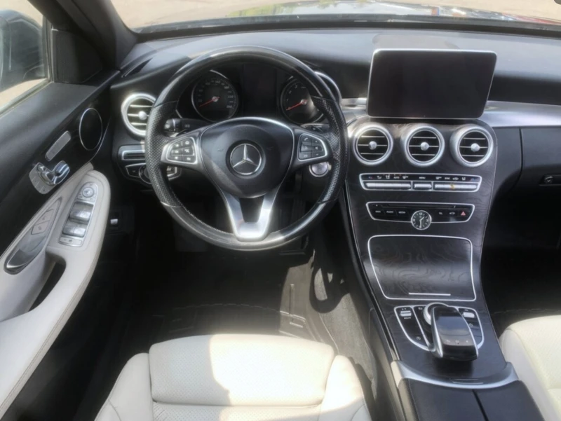 Mercedes-Benz C 300 АВТОКРЕДИТ, снимка 8 - Автомобили и джипове - 52749678