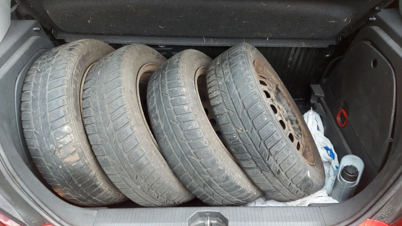 Opel Corsa, снимка 6 - Автомобили и джипове - 52930780