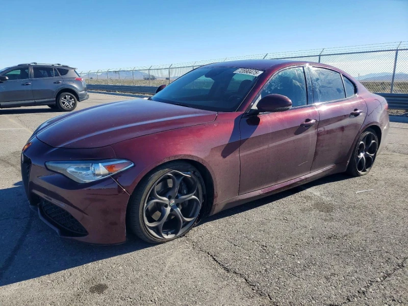 Alfa Romeo Giulia Ti * Възможност за Лизинг* , снимка 2 - Автомобили и джипове - 53447674