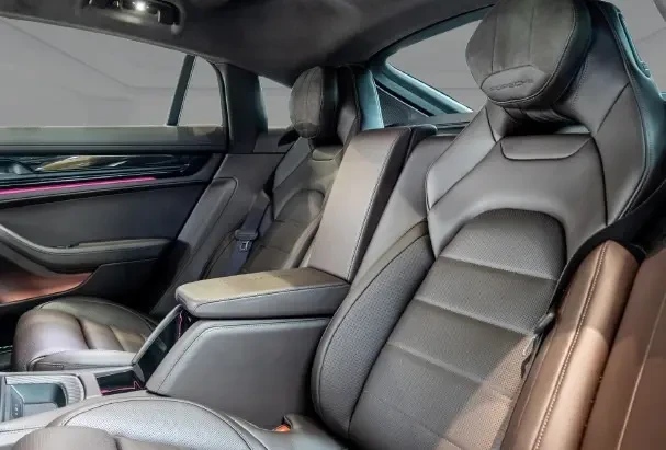 Porsche Panamera Turbo S E-Hybrid Executive = NEW = Гаранция, снимка 13 - Автомобили и джипове - 53524422