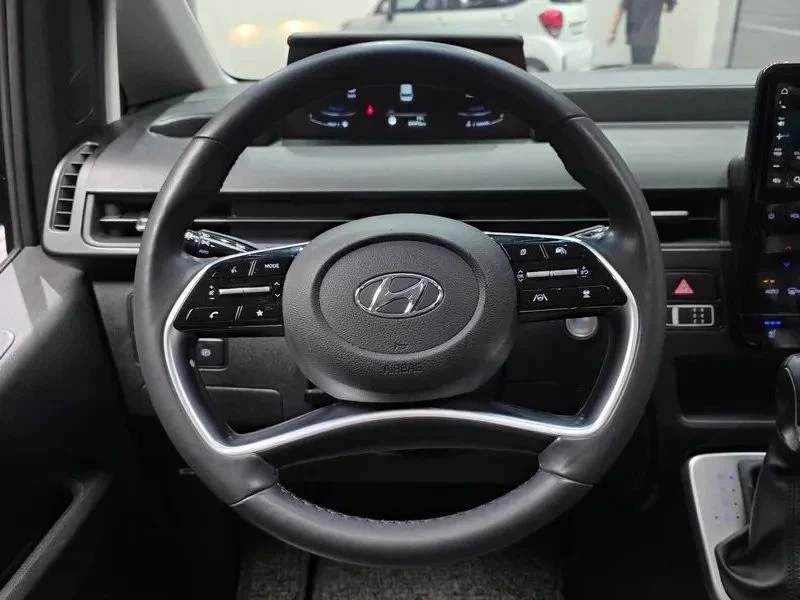 Hyundai Staria | Mobile.bg � ����������� 16