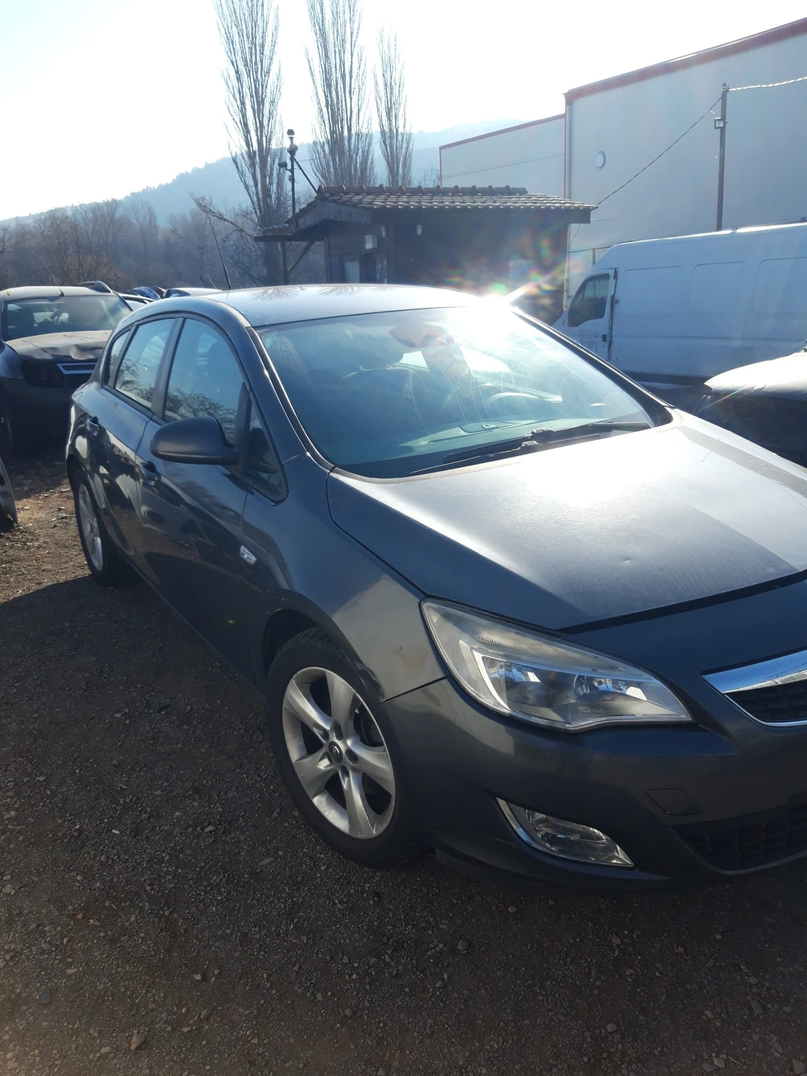 Opel Astra 1.7cdti НА ЧАСТИ - изображение 3