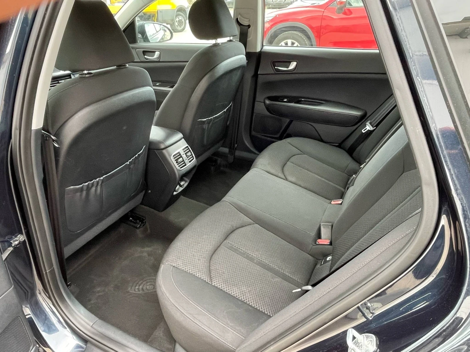 Kia Optima 1.7crdi 141k.c* Navi* NOVA* UNIKAT*  - изображение 8