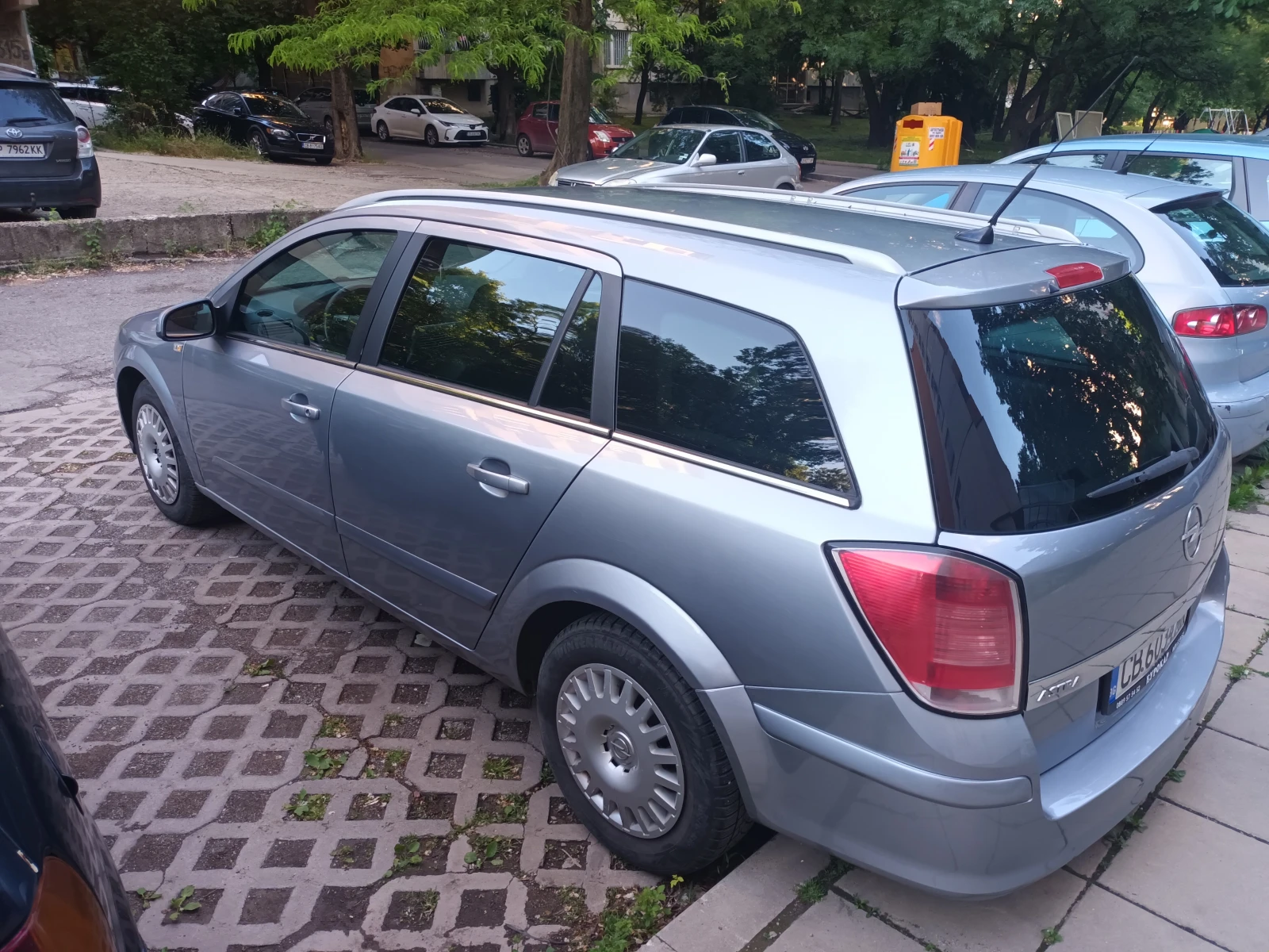 Opel Astra H СТЕЙШЪН ВАГОН - изображение 5