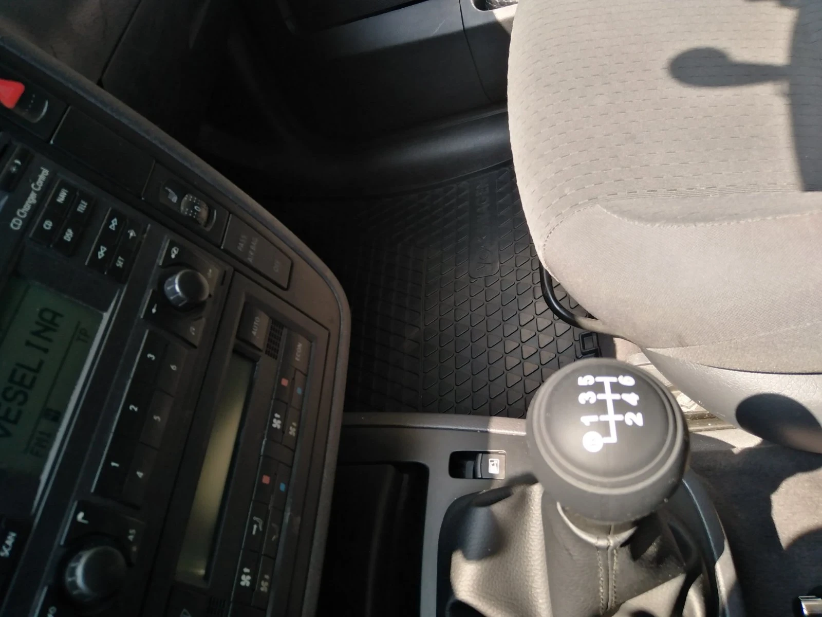 VW Sharan  - изображение 8