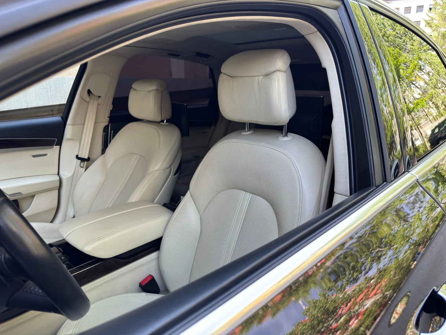 Audi A8 LWB 6.3 FSI  quattro, снимка 15 - Автомобили и джипове - 56329194
