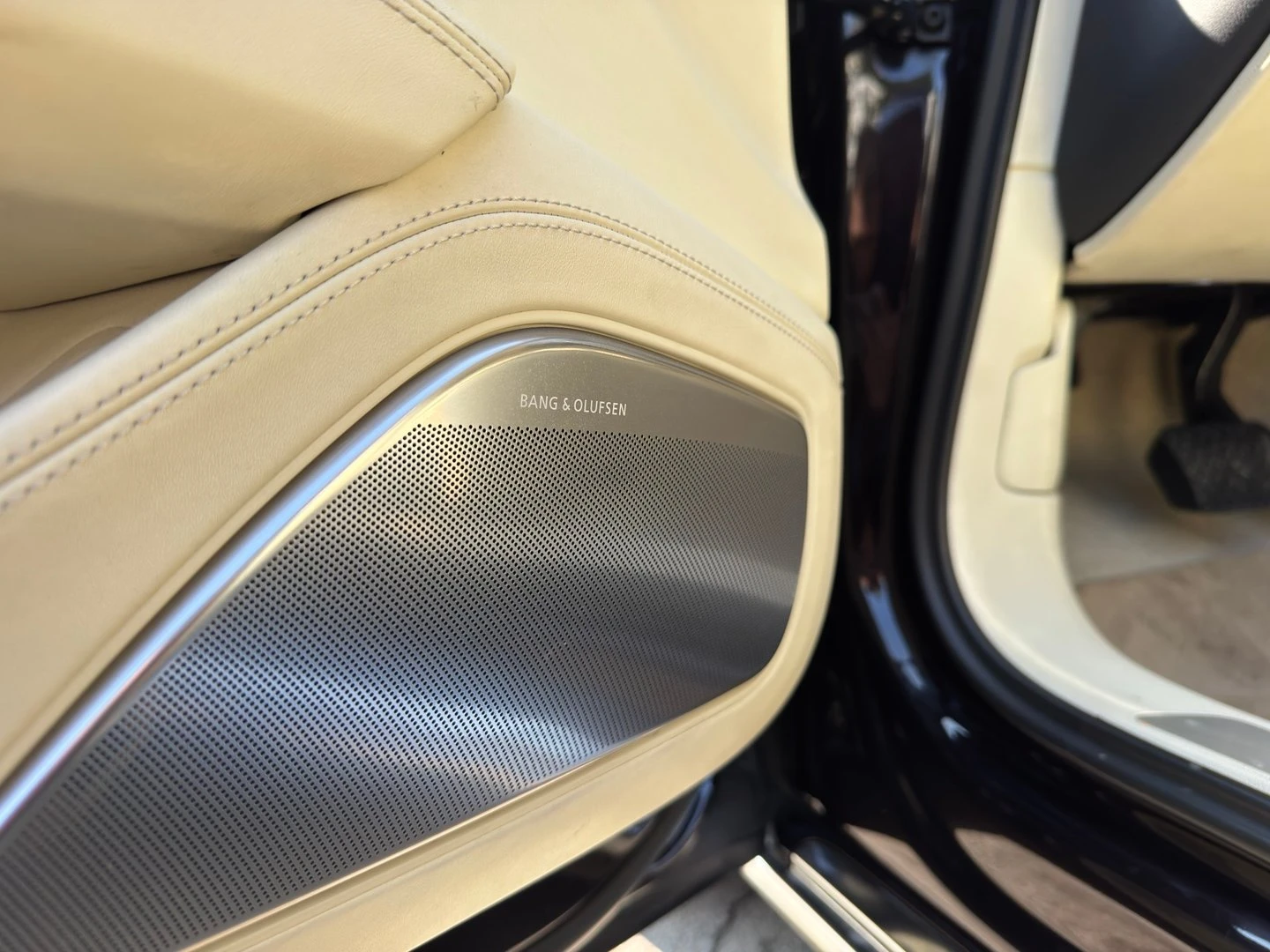 Audi A8 LWB 6.3 FSI  quattro | Mobile.bg � ����������� 9