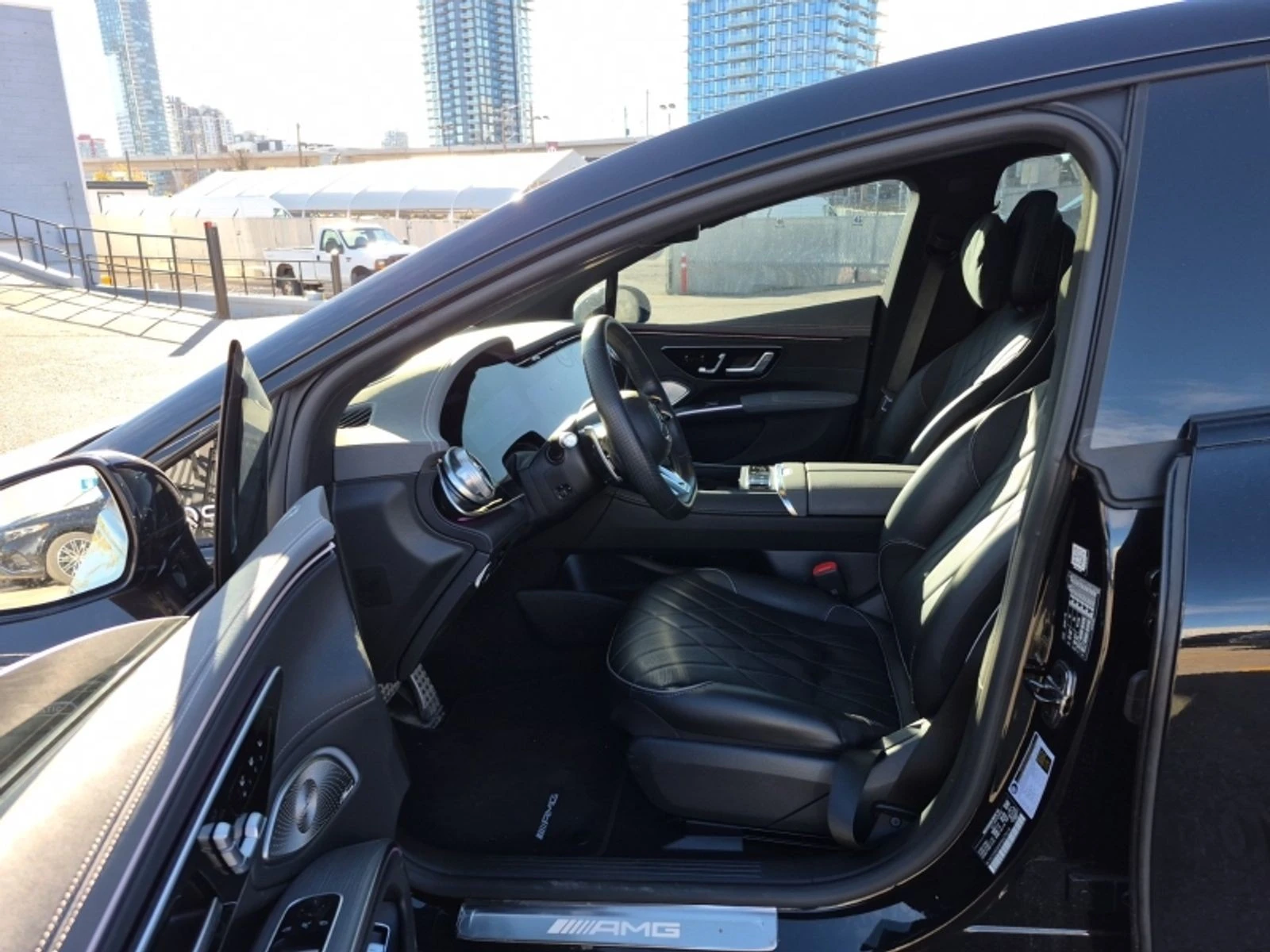 Mercedes-Benz EQS AMG CARFAX    | Mobile.bg   6