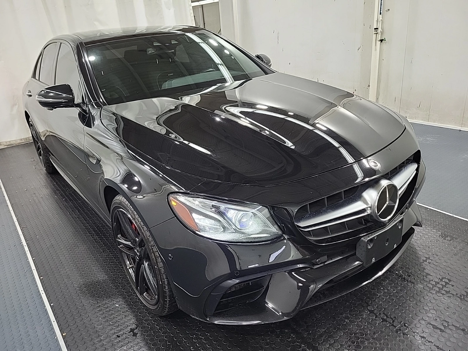 Mercedes-Benz E 63 AMG * S* CARFAX * ��� ������������ ������ | Mobile.bg � ����������� 1