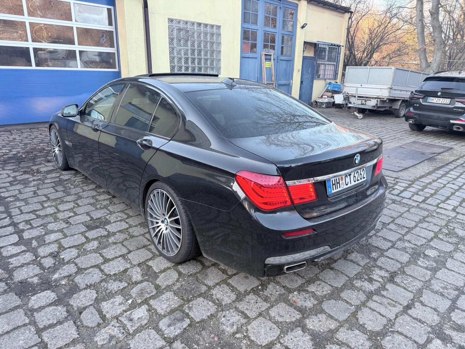 BMW 740  - изображение 5