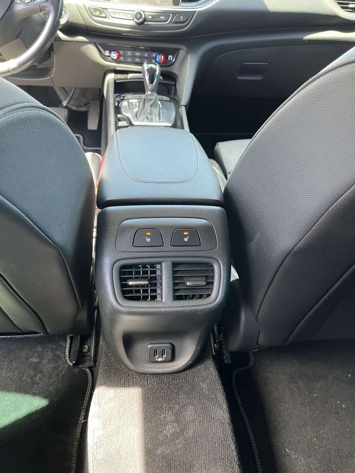 Opel Insignia Grand Sport | Mobile.bg � ����������� 10