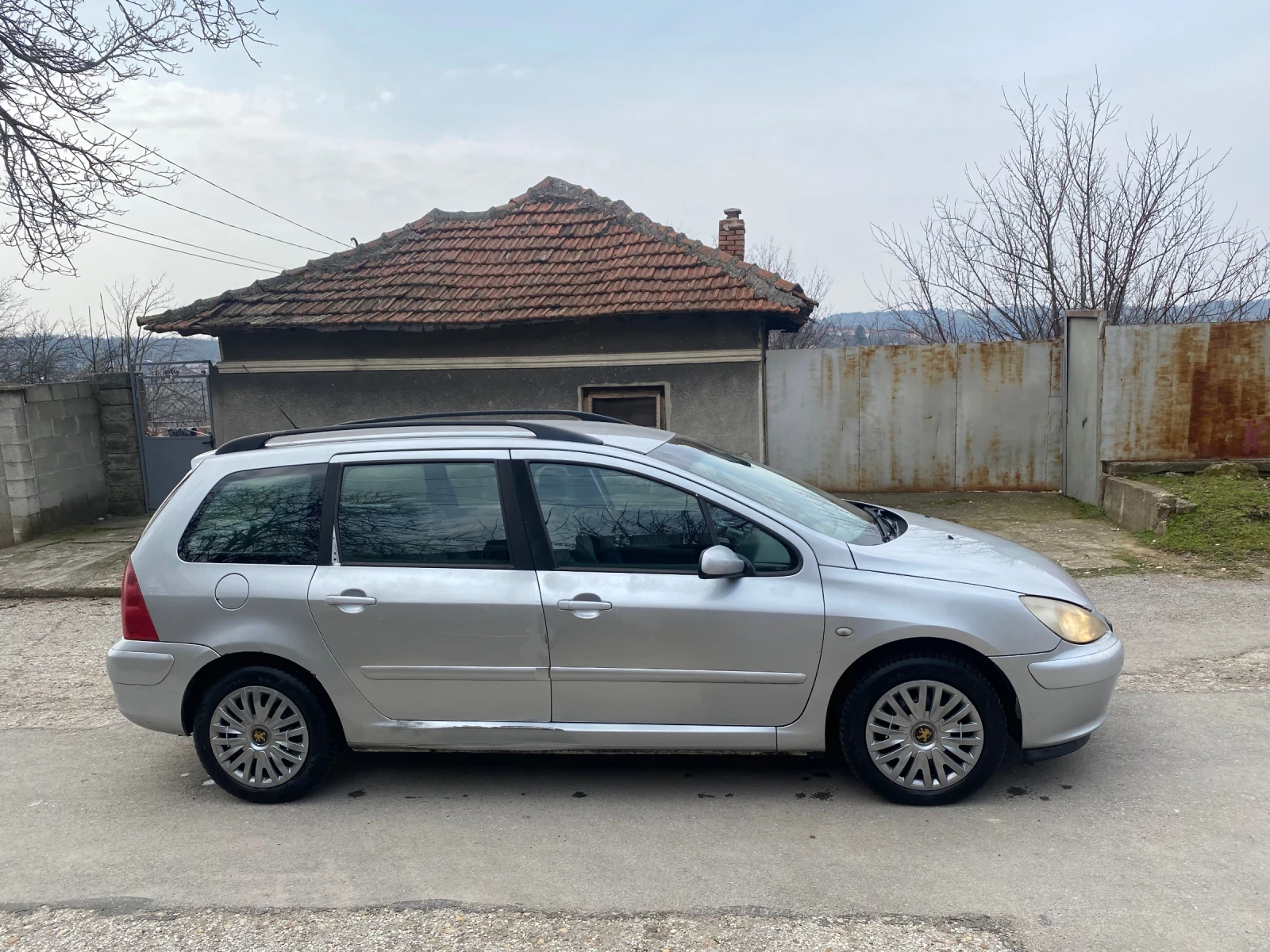 Peugeot 307 2.0 HDI - изображение 7