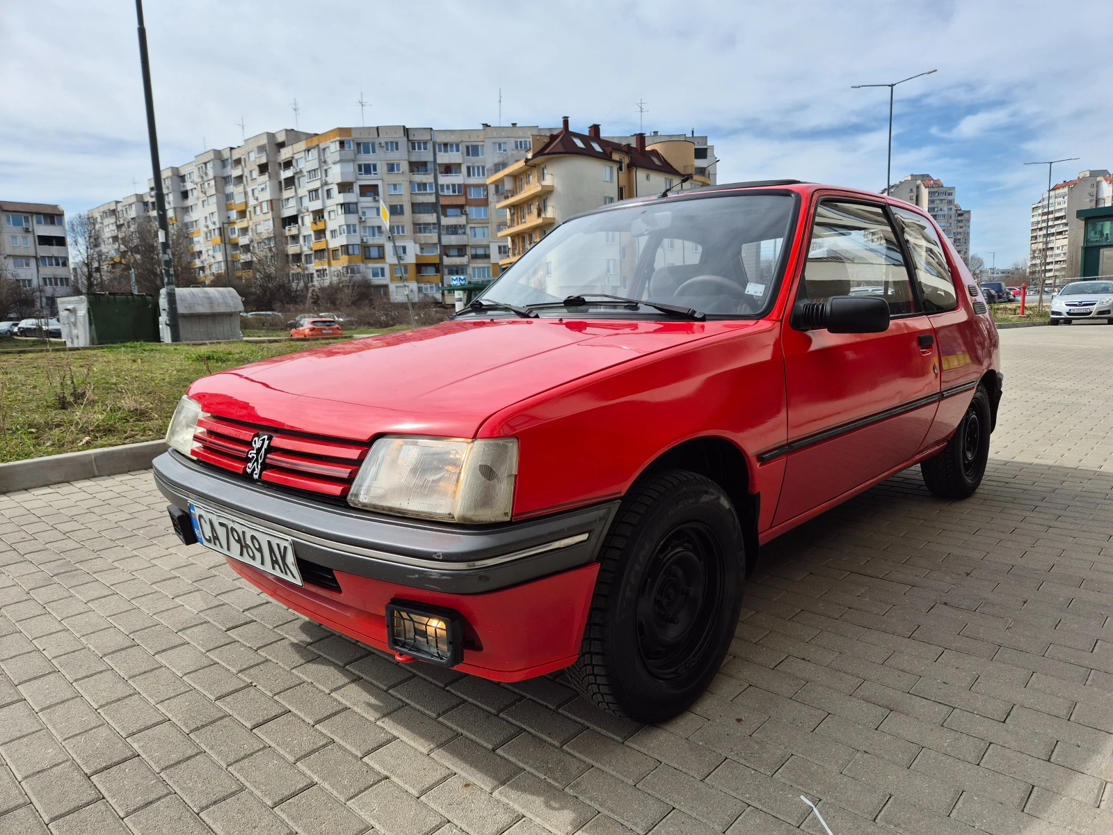 Peugeot 205 1.4 XS ГАЗ, снимка 3 - Автомобили и джипове - 53782114