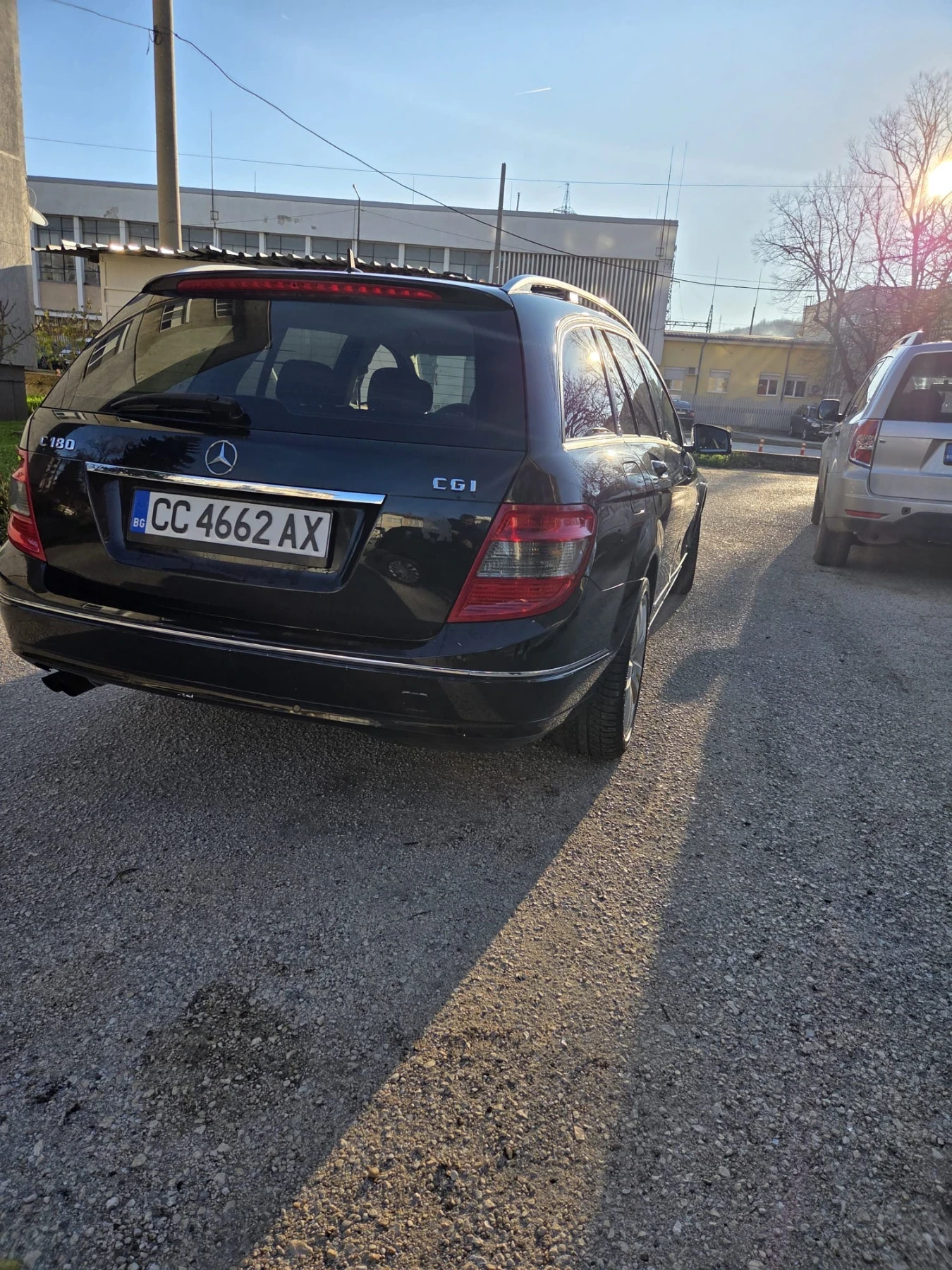Mercedes-Benz C 180, снимка 2 - Автомобили и джипове - 53848370