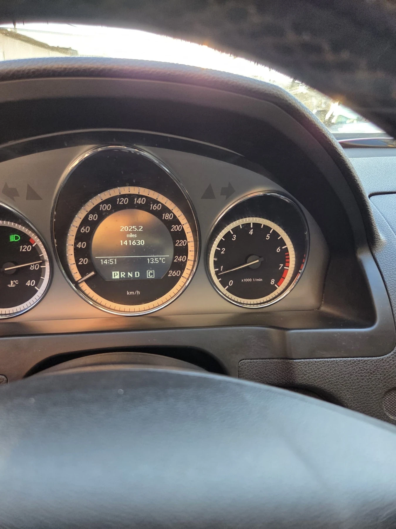 Mercedes-Benz C 180, снимка 10 - Автомобили и джипове - 53848370