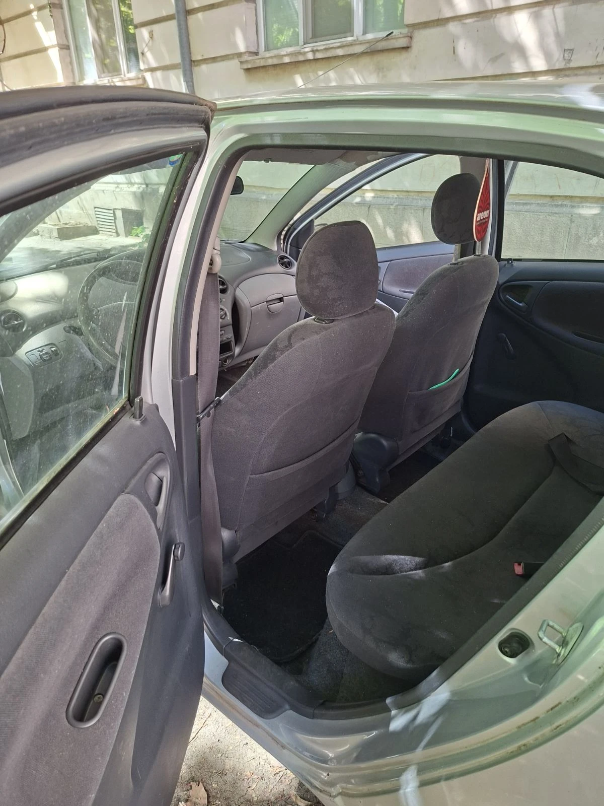 Toyota Yaris, снимка 3 - Автомобили и джипове - 54379978