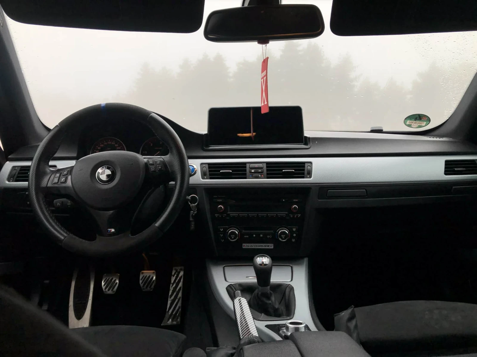 BMW 330, снимка 10 - Автомобили и джипове - 54387171
