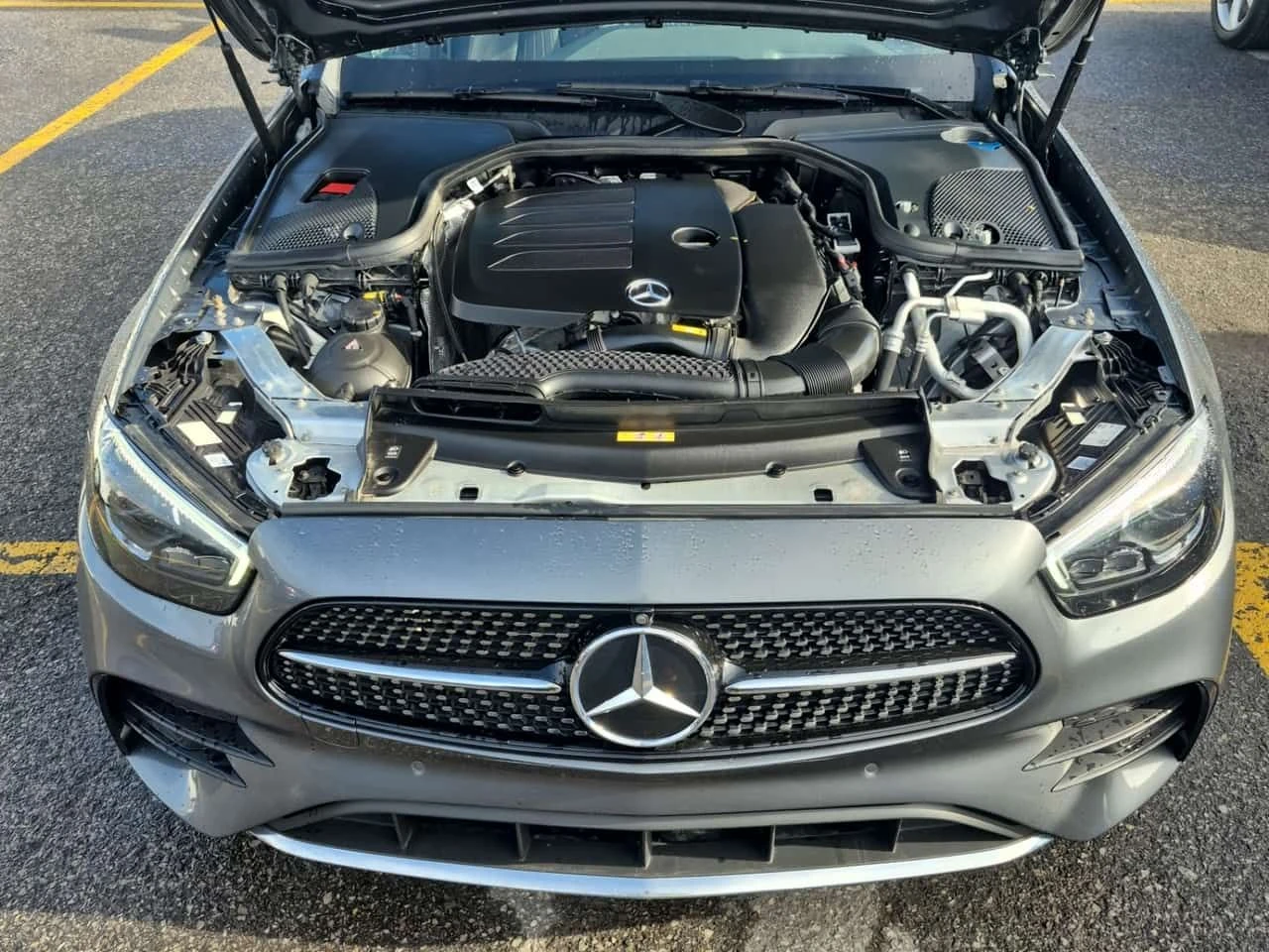 Mercedes-Benz E 350 AMG Line * Без инциденти * CARFAX * , снимка 14 - Автомобили и джипове - 54592852