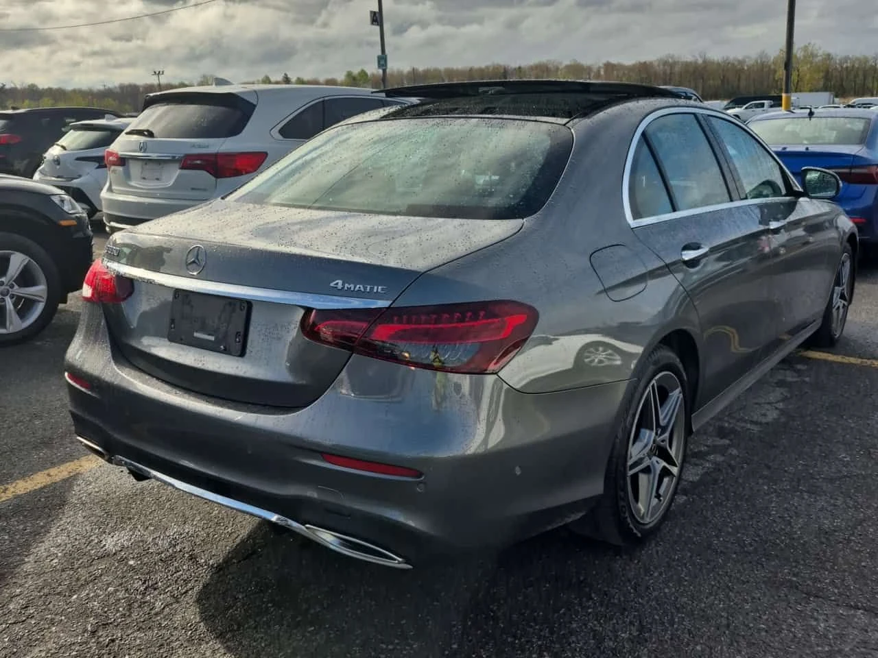 Mercedes-Benz E 350 AMG Line * Без инциденти * CARFAX * , снимка 3 - Автомобили и джипове - 54592852