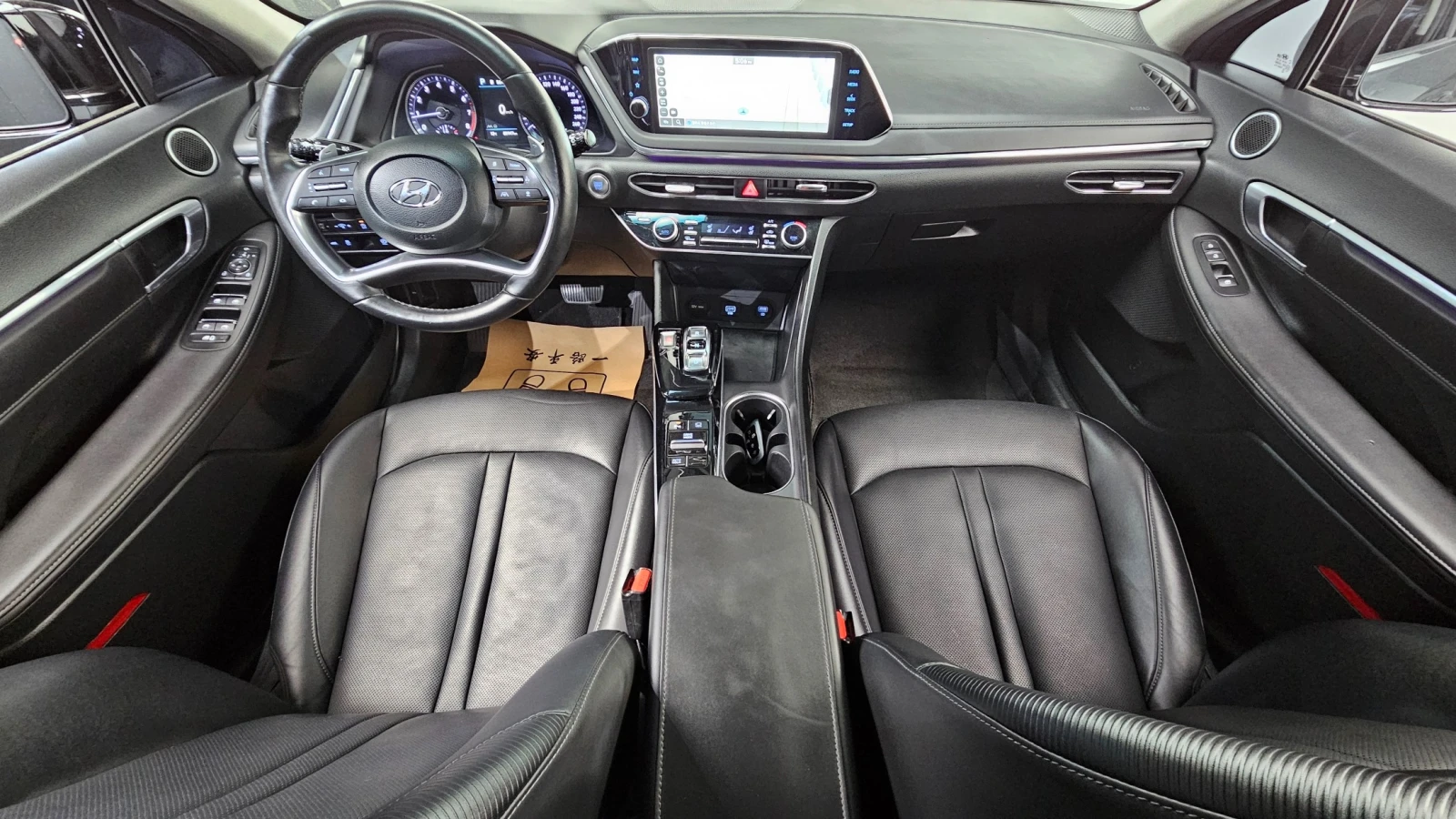 Hyundai Sonata (DN8) 2.0 Premium Plus, снимка 5 - Автомобили и джипове - 54859469