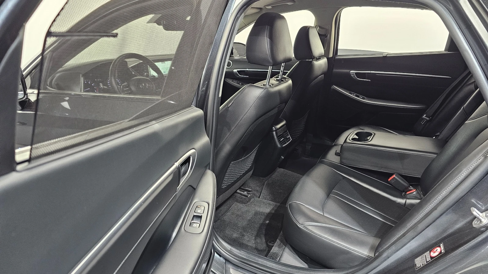 Hyundai Sonata (DN8) 2.0 Premium Plus, снимка 8 - Автомобили и джипове - 54859469