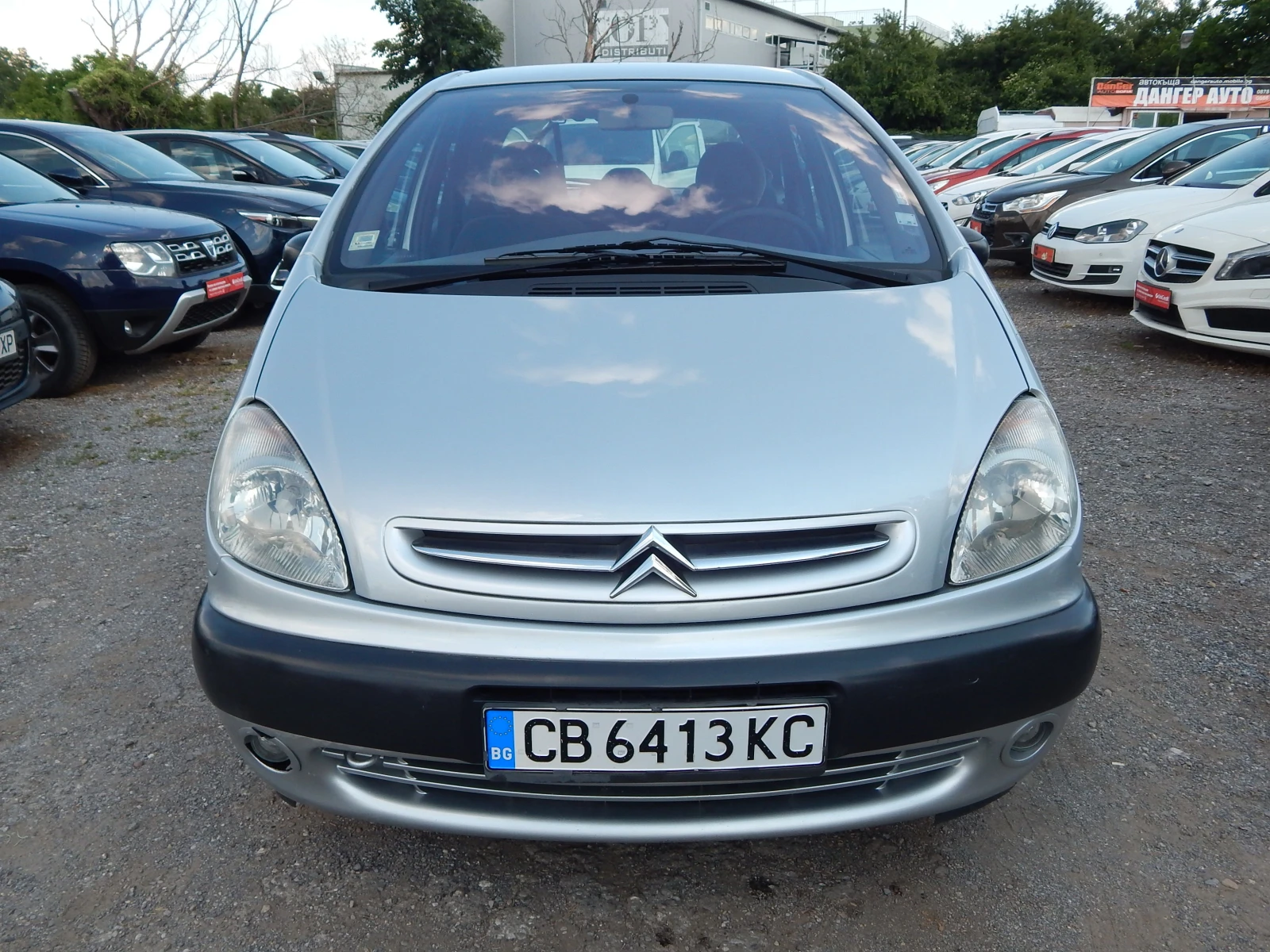 Citroen Xsara picasso 2.0HDI, снимка 2 - Автомобили и джипове - 54995869