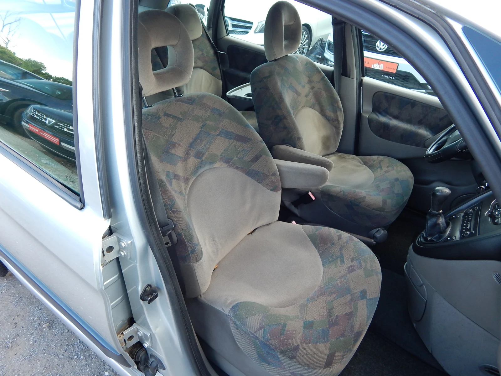 Citroen Xsara picasso 2.0HDI, снимка 17 - Автомобили и джипове - 54995869